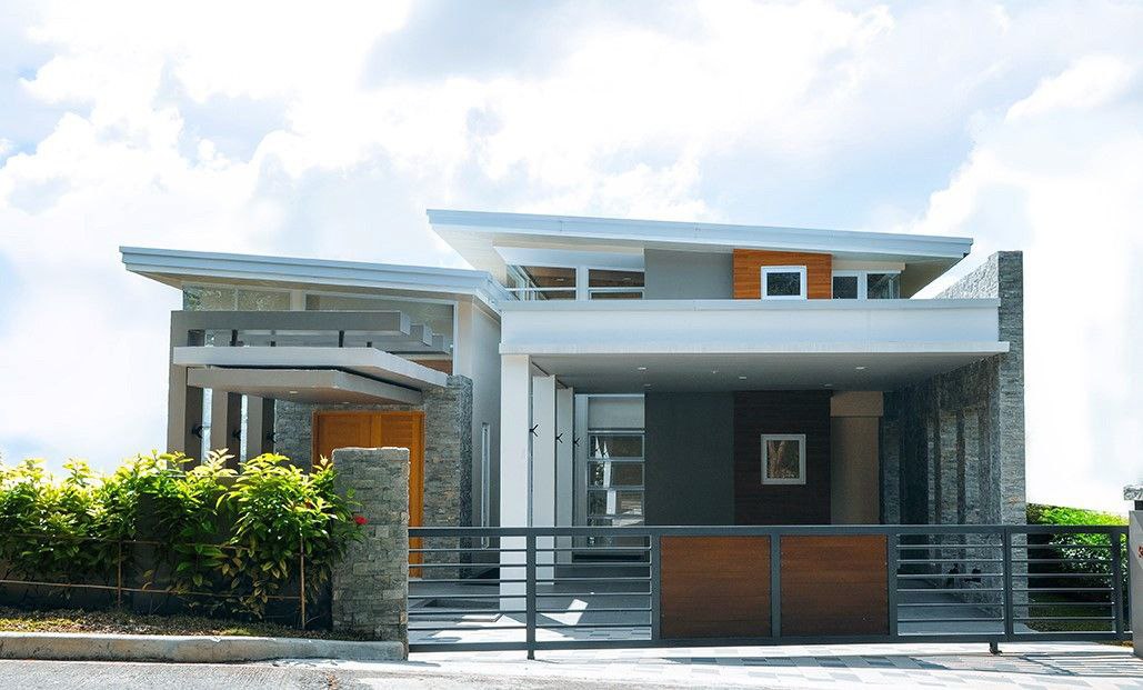 House and Lot with 5 Bedrooms and 5 Bathrooms For Sale at Banilad, Cebu City