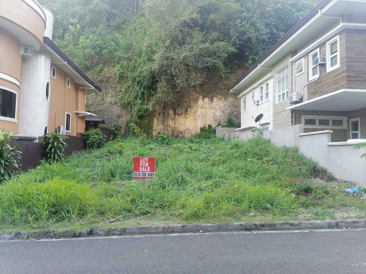 Property For Sale at Paseo Siegfredo, Maria Luisa
