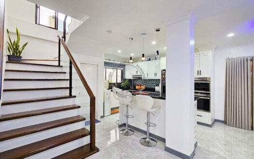 FULLY FURNISHED 3-STOREY HOUSE WITH ROOF DECK FOR SALE – CEBU CITY